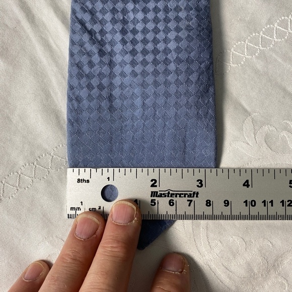 Calvin Klein Gray/Blue Diamond 100% Silk New Standard Tie - Picture 4 of 5
